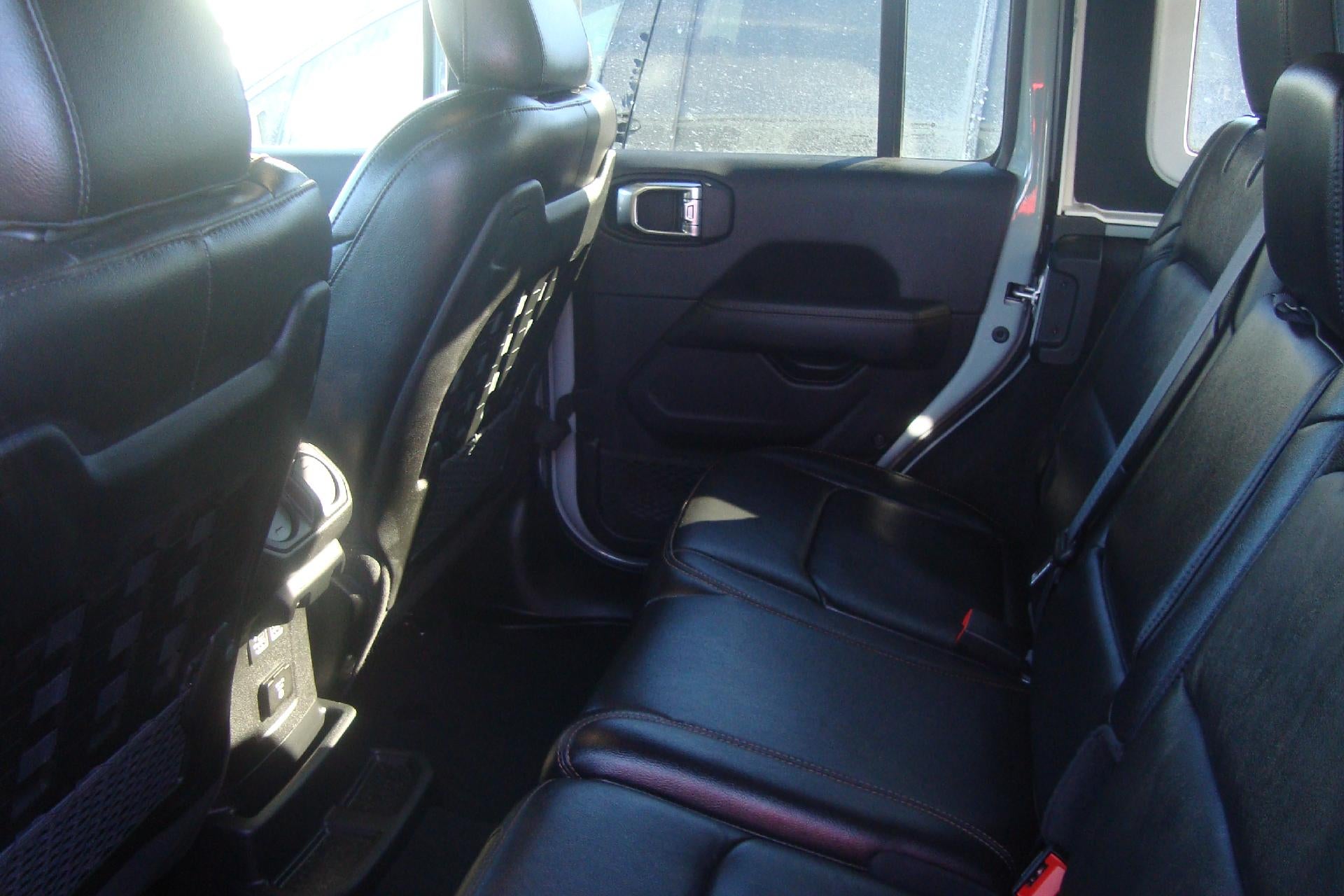 2023 Jeep Wrangler Base