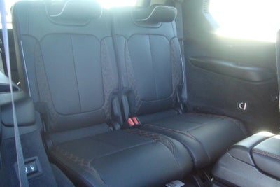 2025 Jeep Grand Cherokee L Base