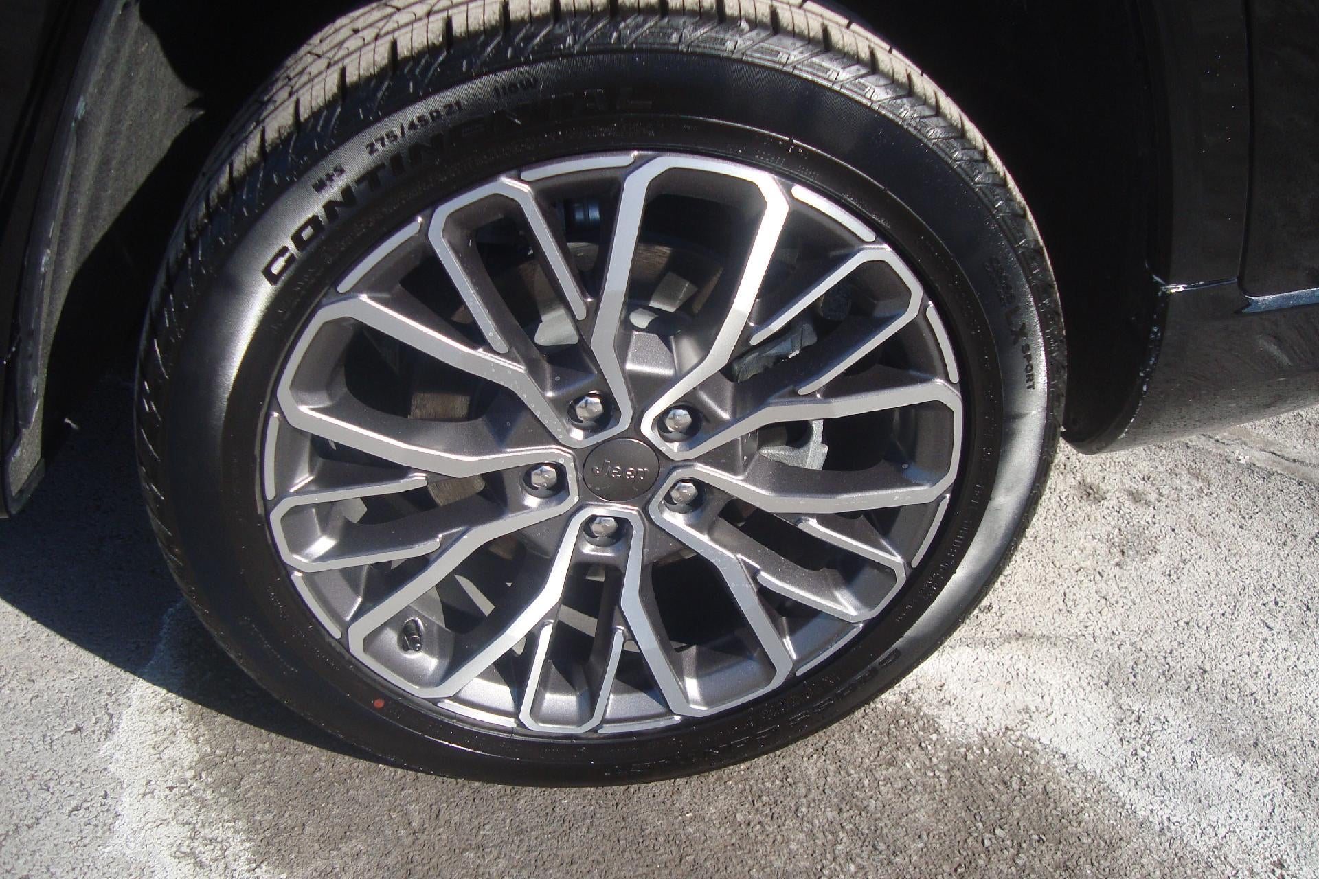 2025 Jeep Grand Cherokee L Base