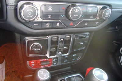 2026 Jeep Gladiator Base