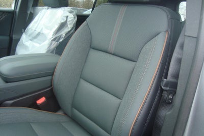 2026 GMC Acadia AWD AT4