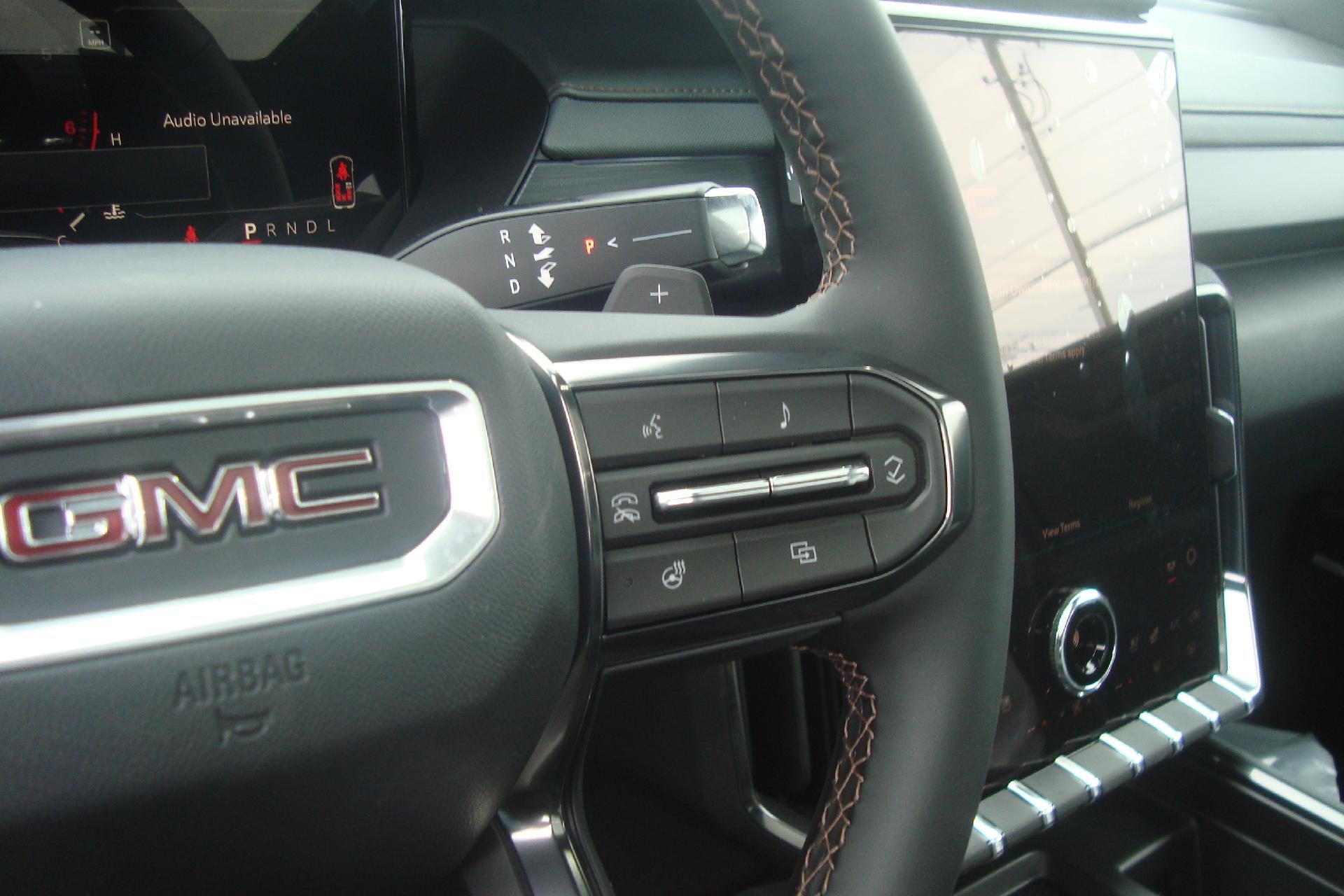 2026 GMC Acadia AWD AT4