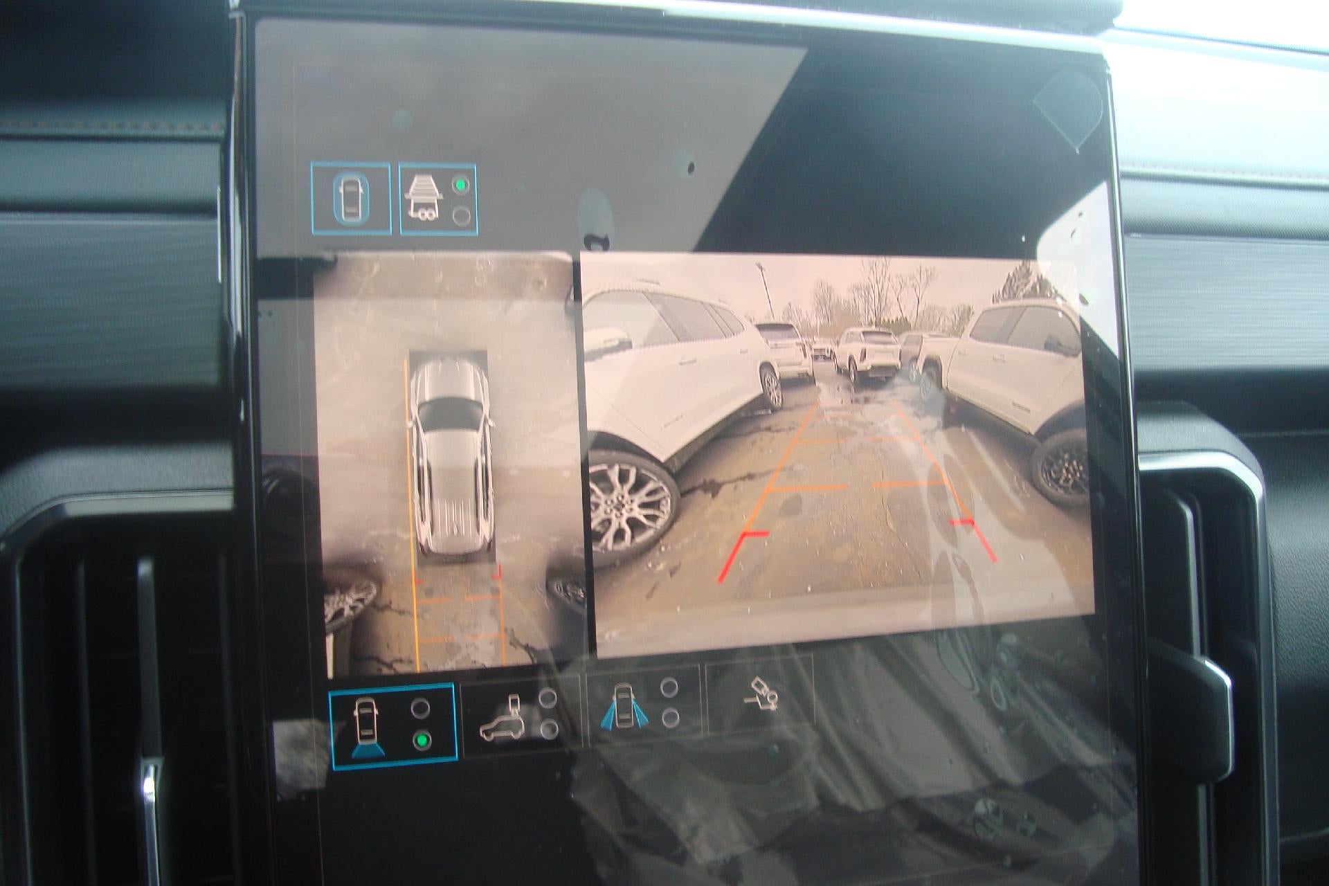 2026 GMC Acadia AWD AT4