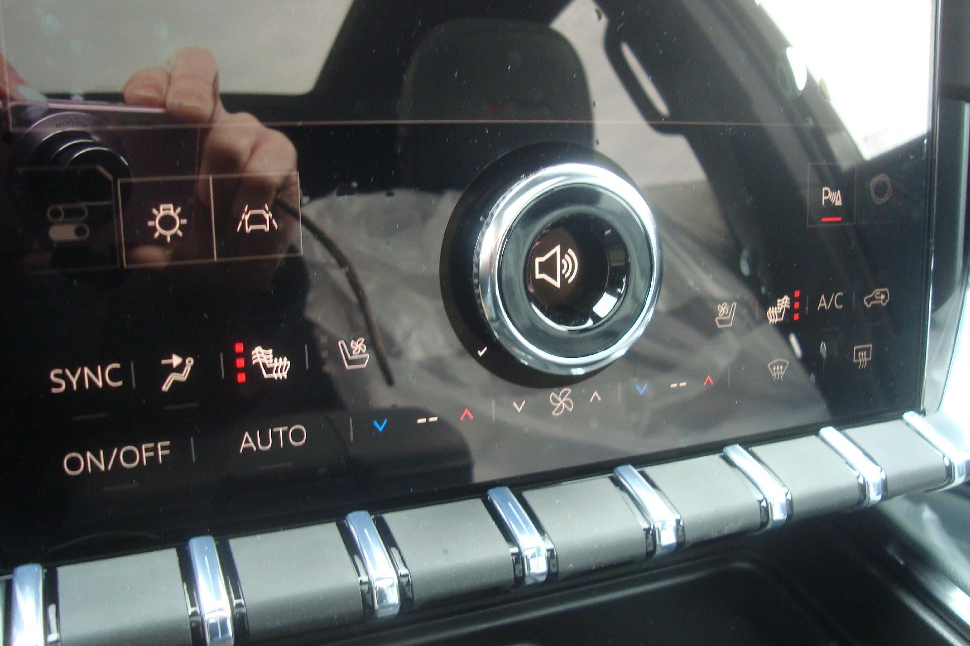 2026 GMC Acadia AWD AT4