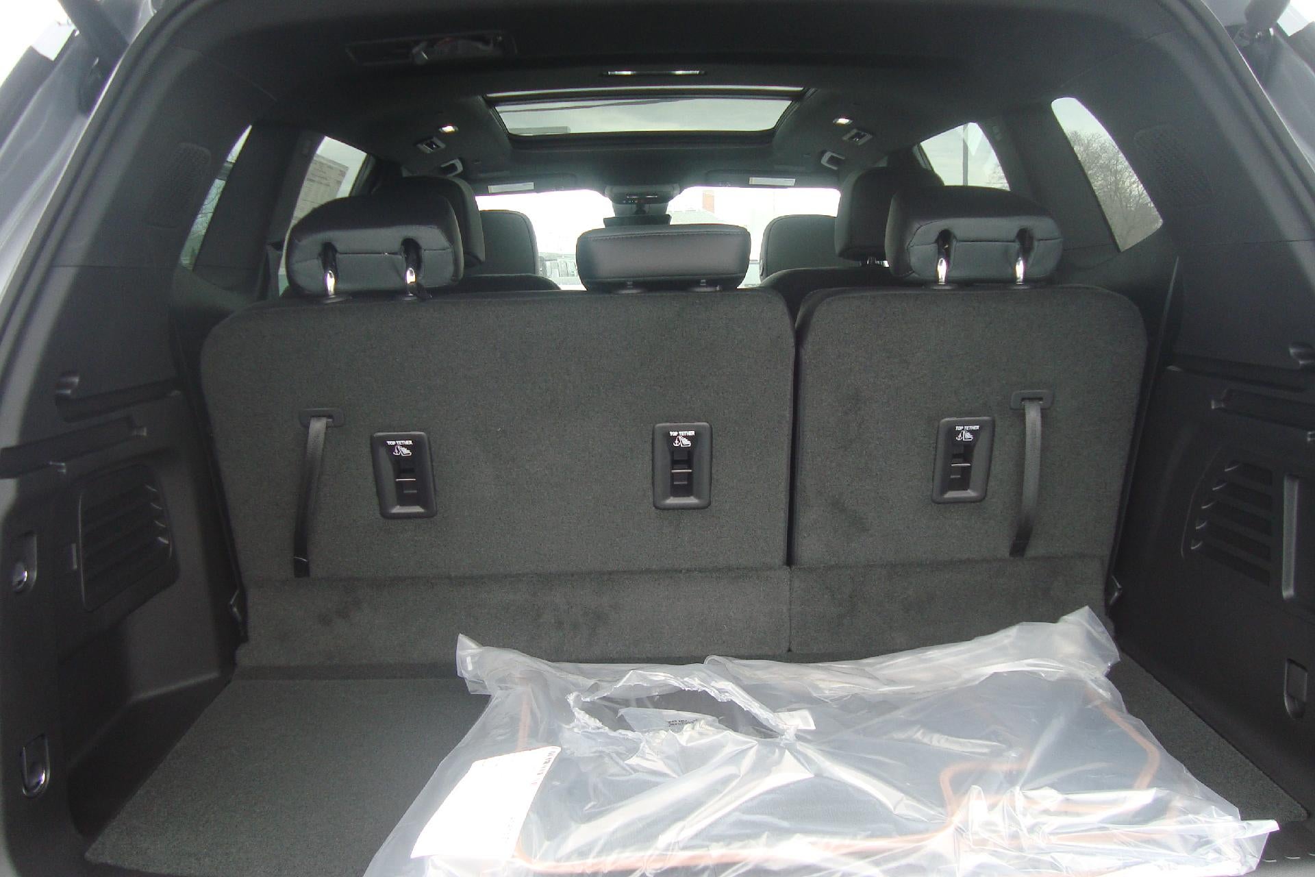 2026 GMC Acadia AWD AT4