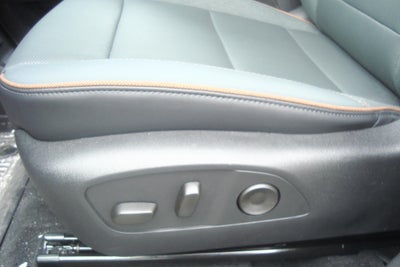 2026 GMC Acadia AWD AT4