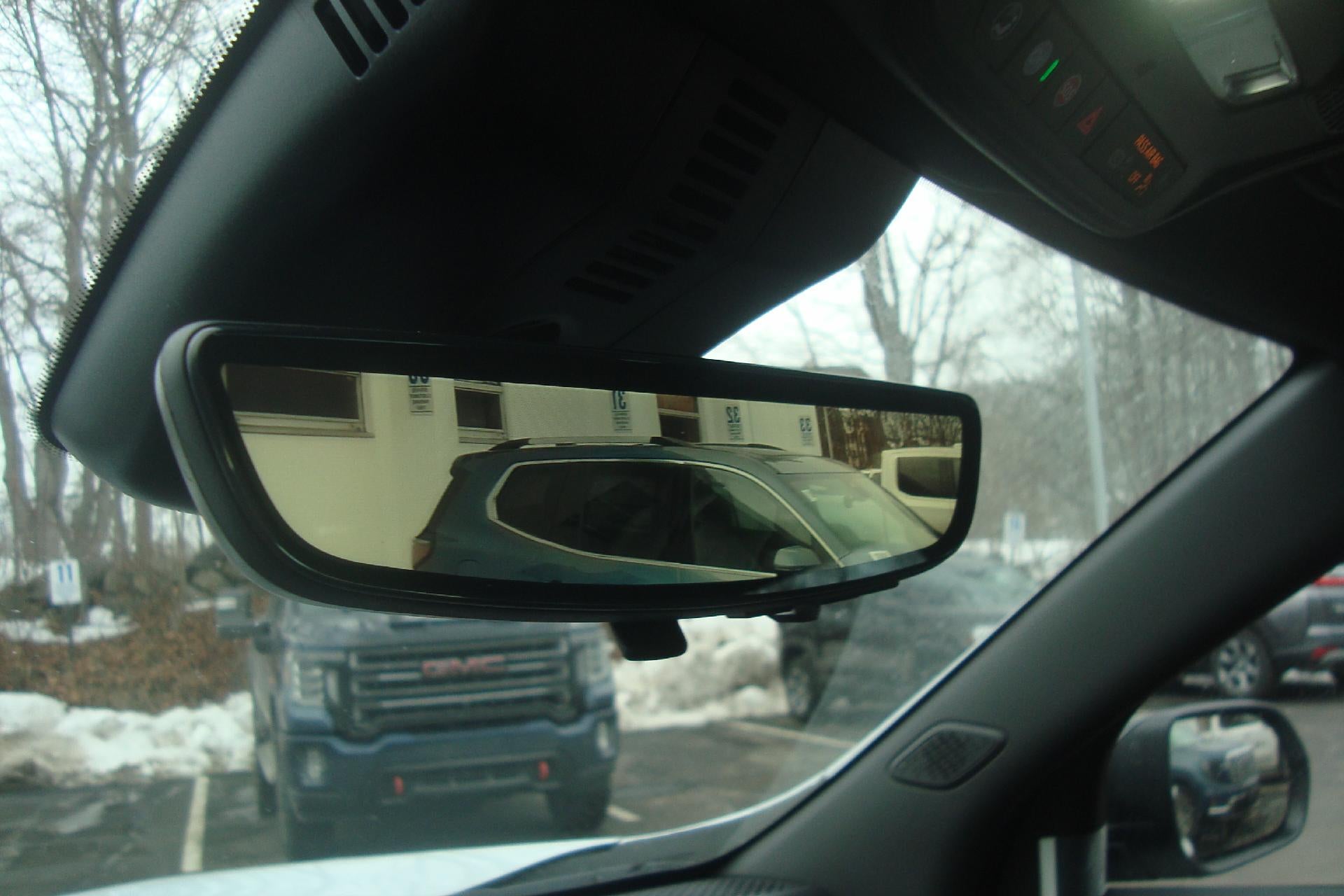 2026 GMC Acadia AWD AT4