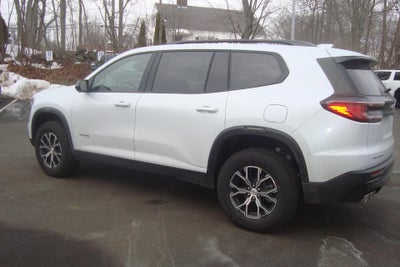 2026 GMC Acadia AWD AT4