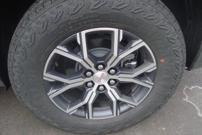 2026 GMC Acadia AWD AT4