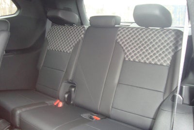 2026 GMC Acadia AWD Denali