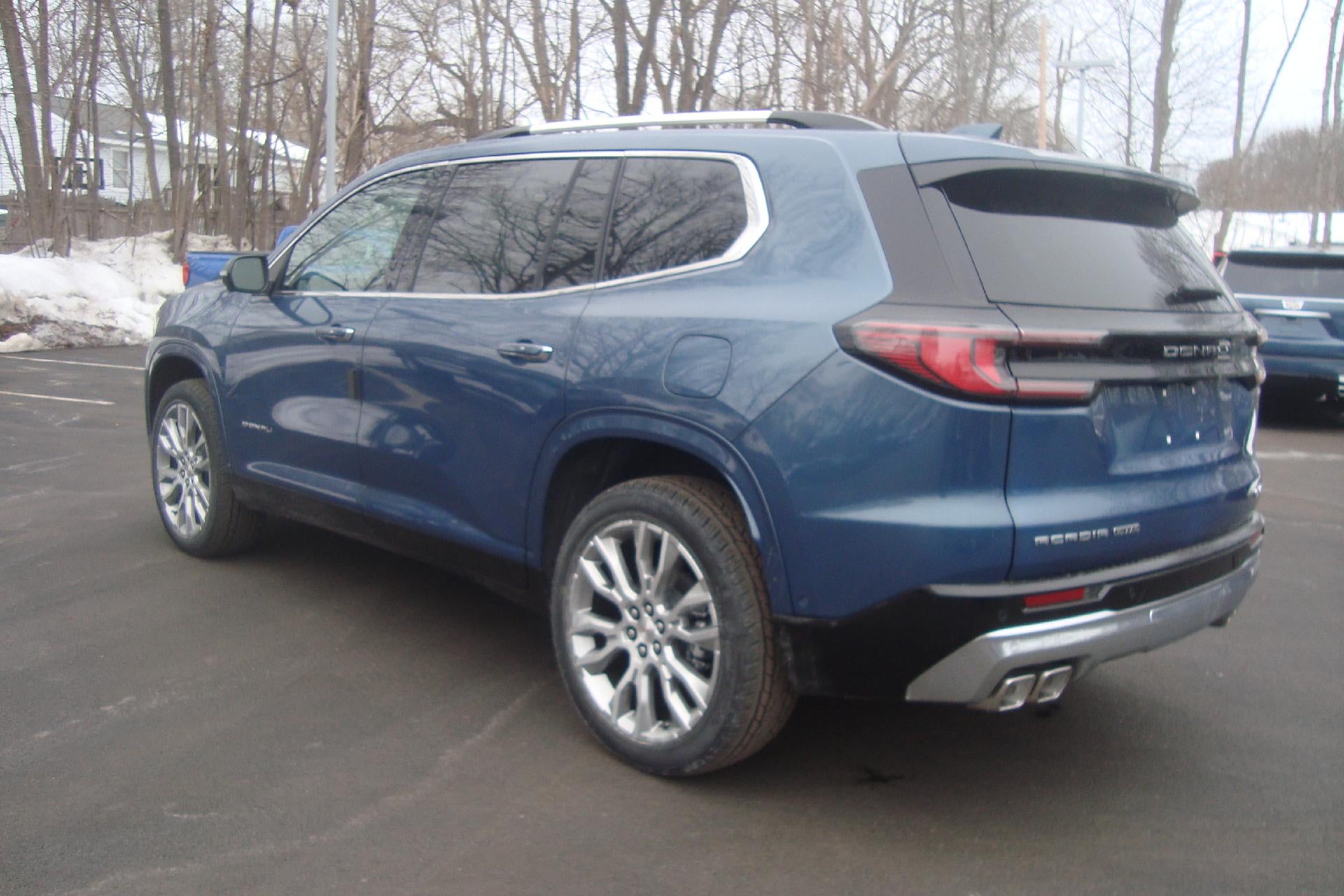 2026 GMC Acadia AWD Denali