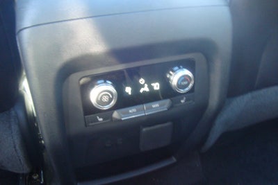 2025 GMC Acadia AWD Denali