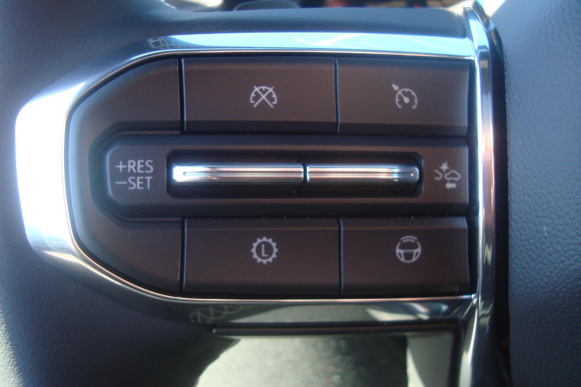 2025 GMC Acadia AWD Denali