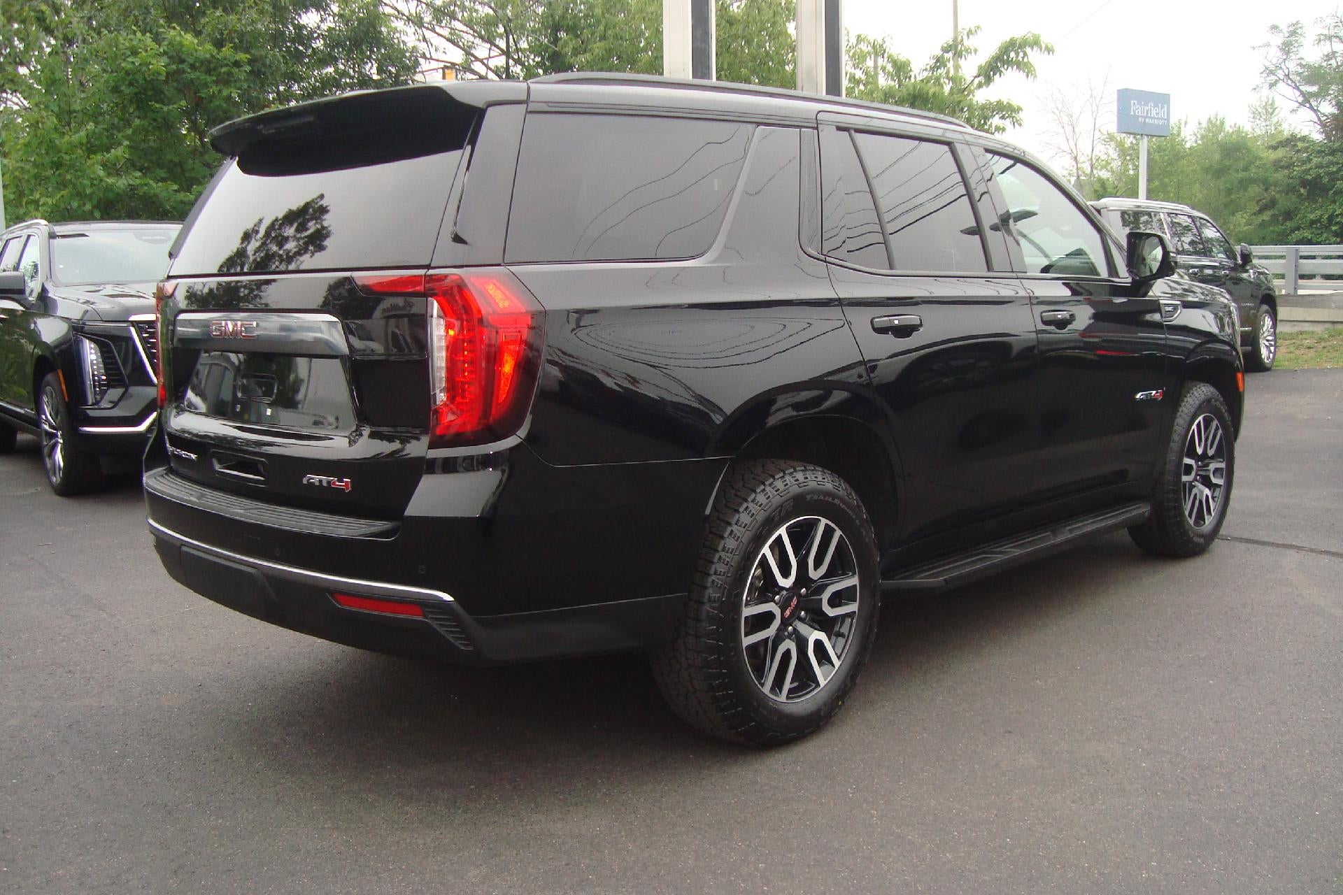 2024 GMC Yukon AT4