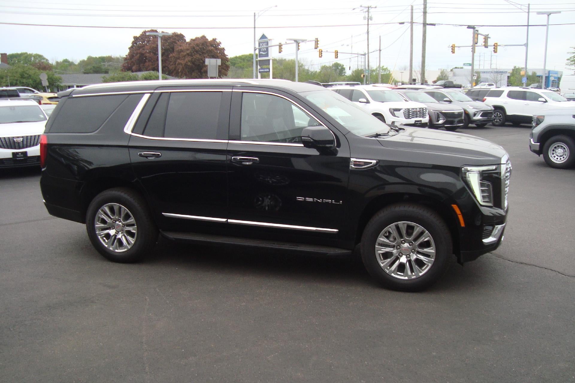 2025 GMC Yukon 4WD Denali's photo