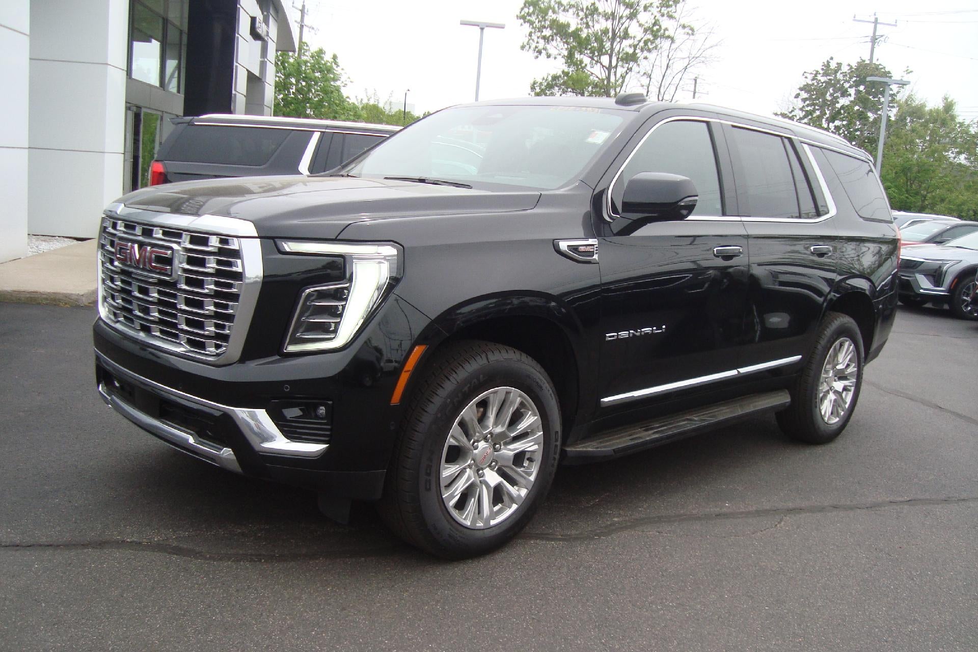 2025 GMC Yukon DENALI's photo
