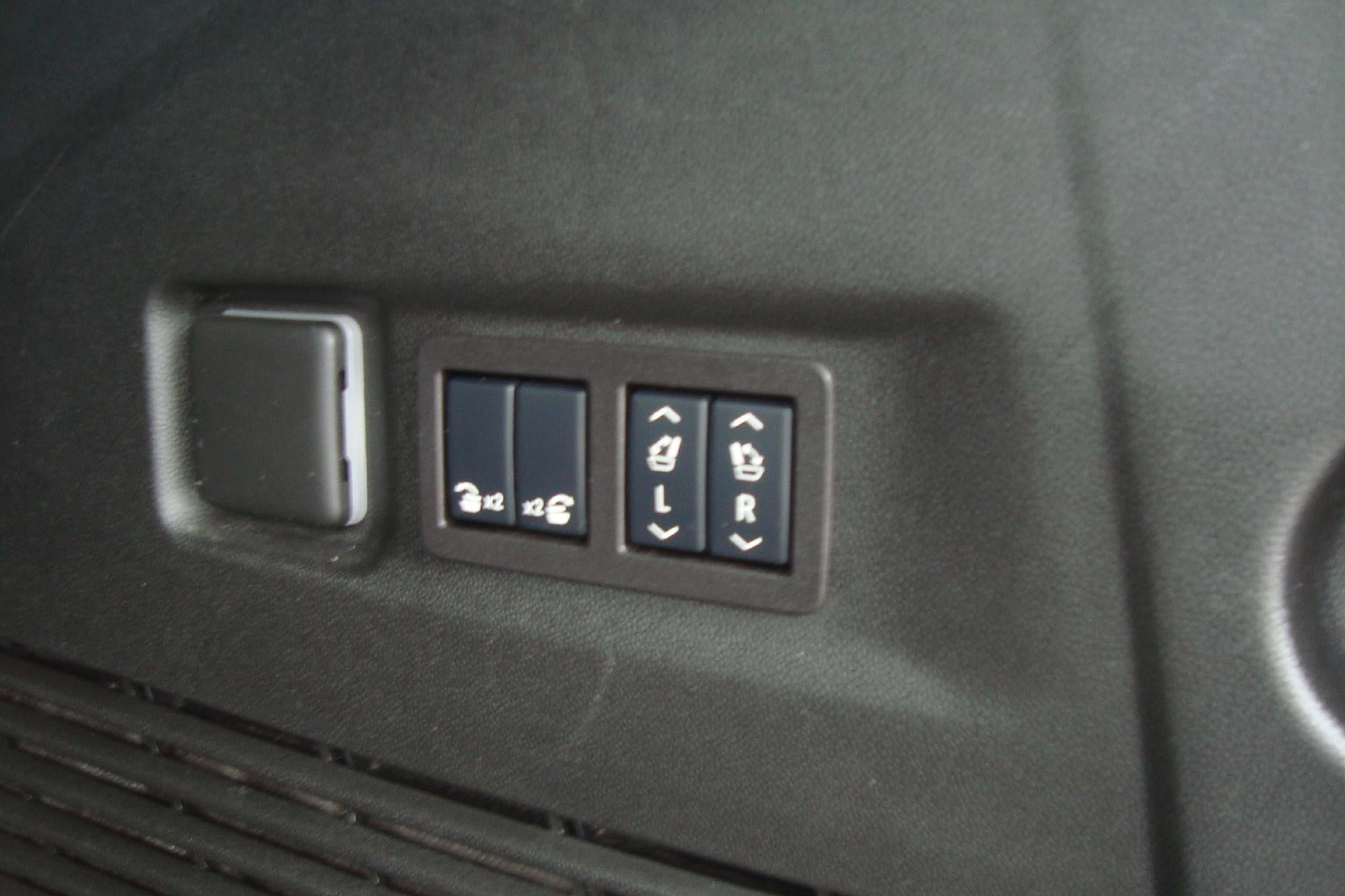 2025 GMC Yukon XL Elevation