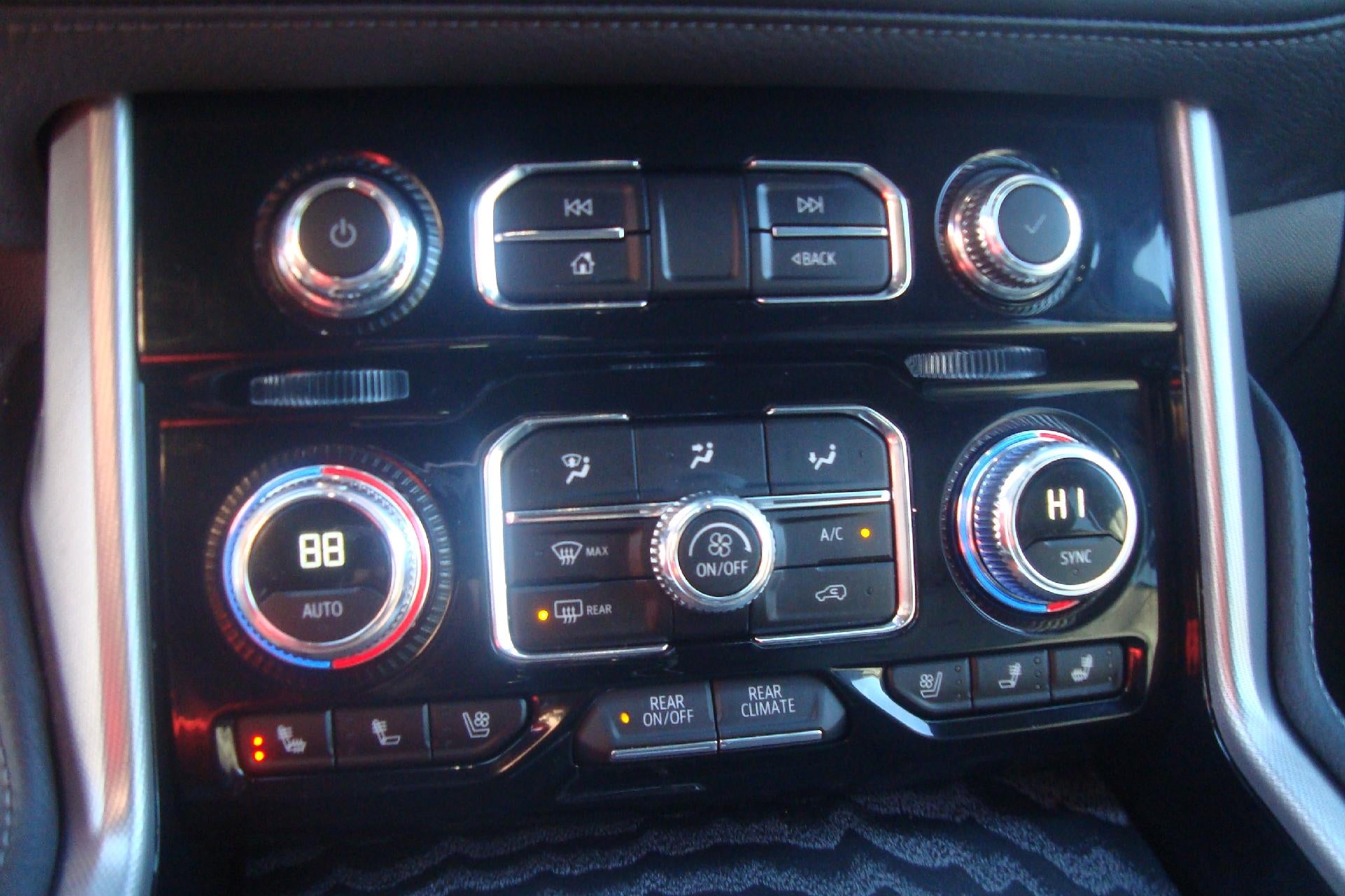 2024 GMC Yukon XL Denali