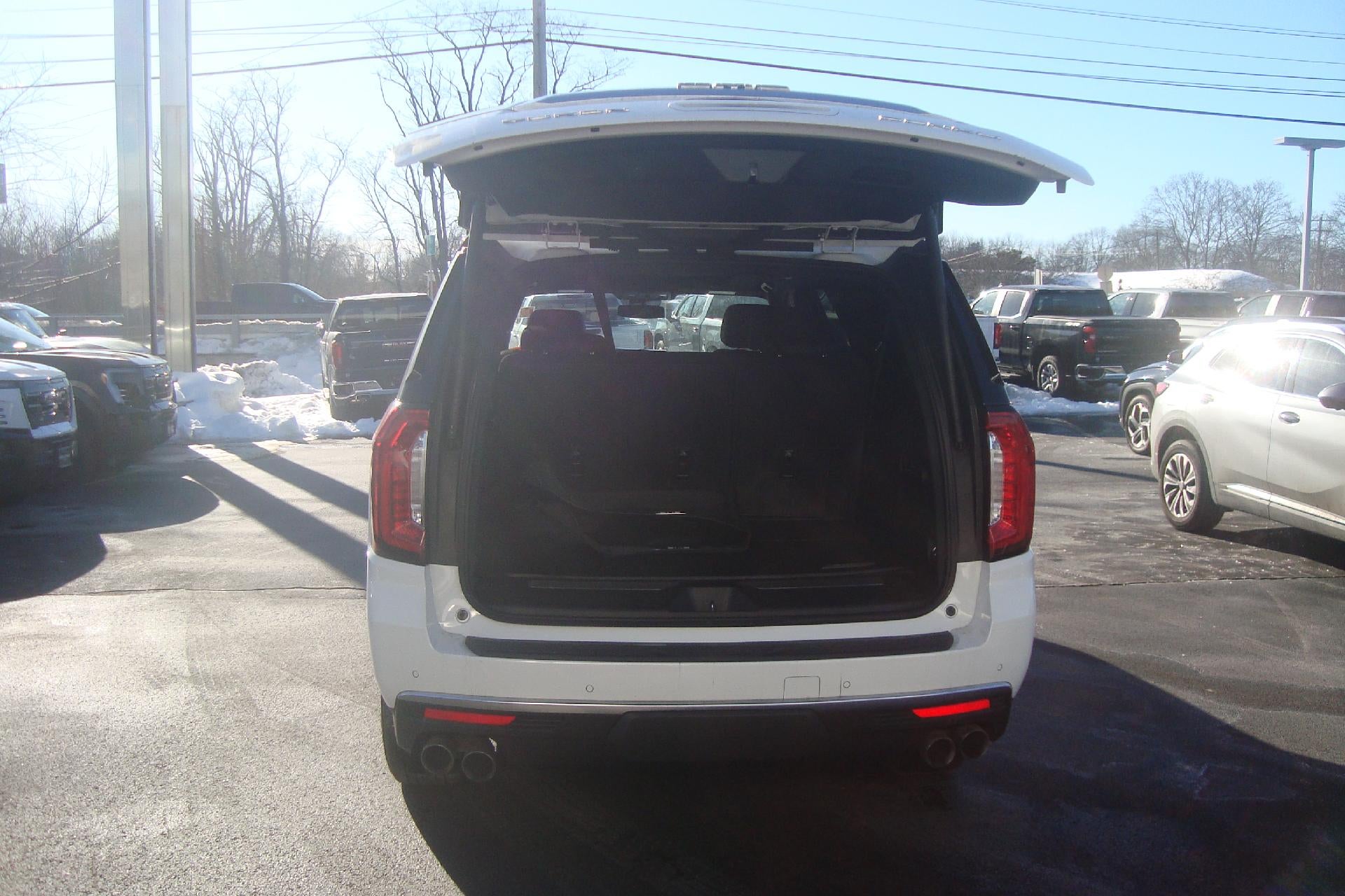 2024 GMC Yukon XL Denali