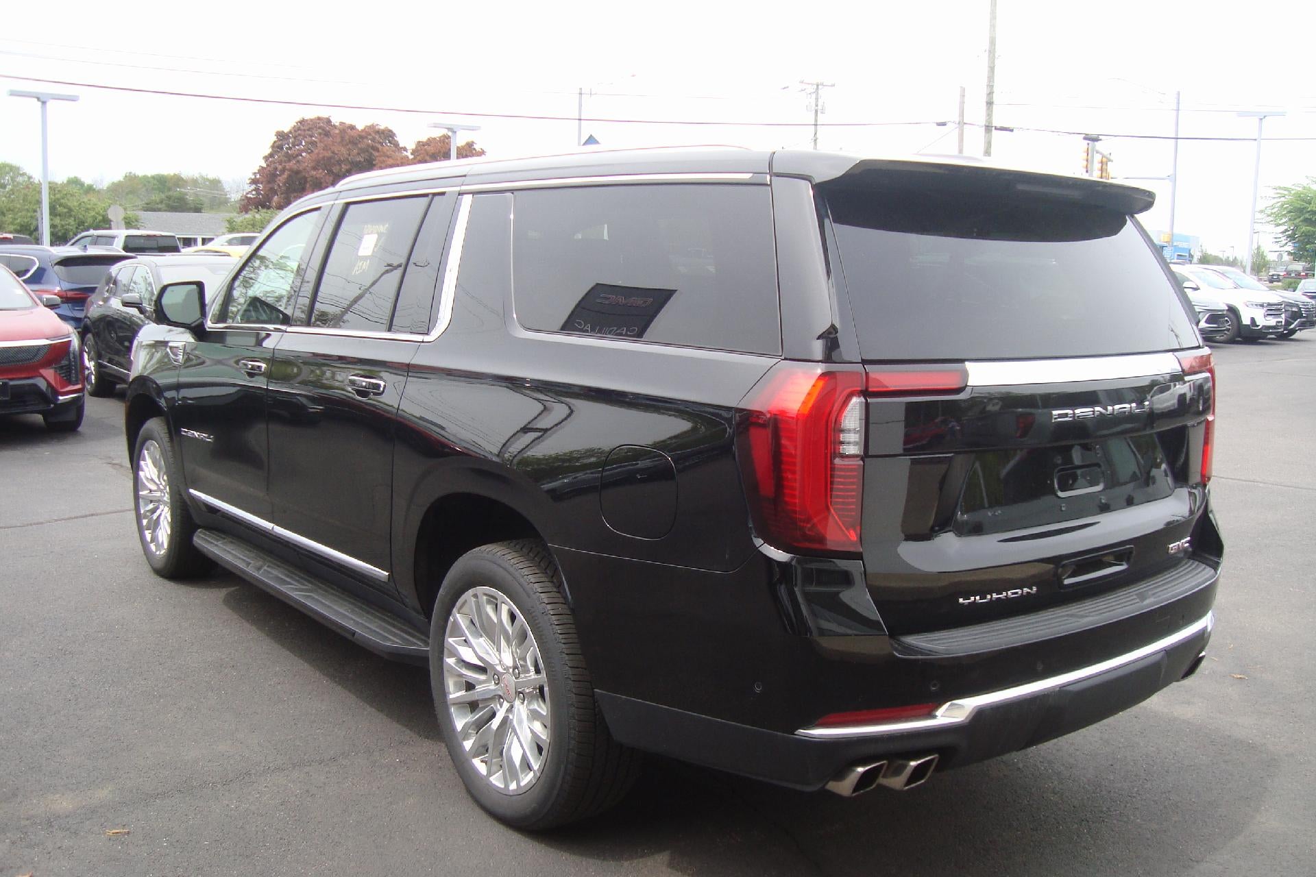 2025 GMC Yukon XL Denali