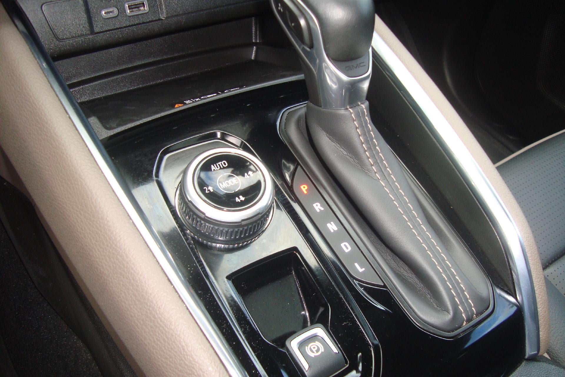 2025 GMC Canyon 4WD Denali