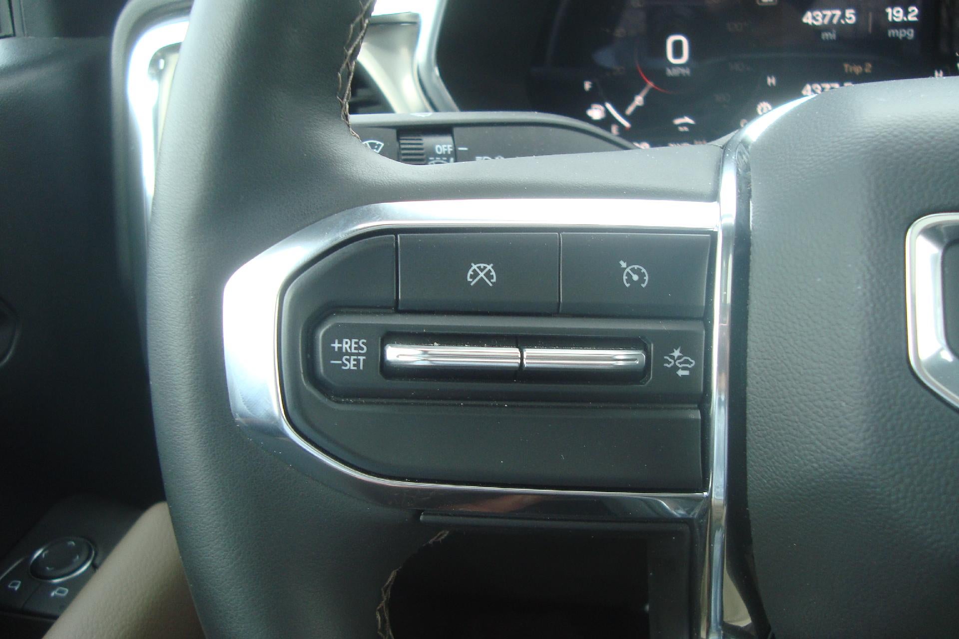 2024 GMC Canyon 4WD Denali