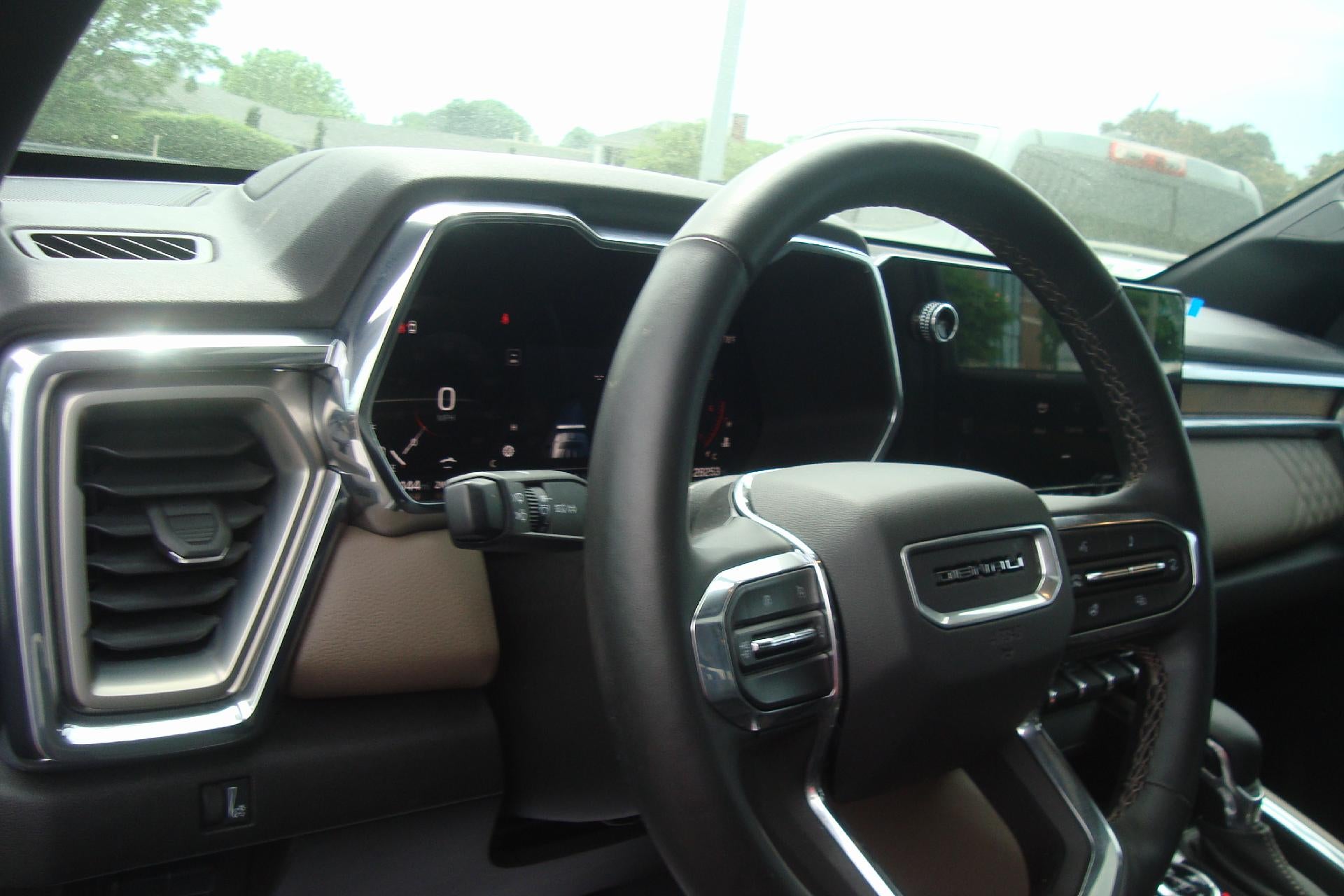 2024 GMC Canyon 4WD Denali