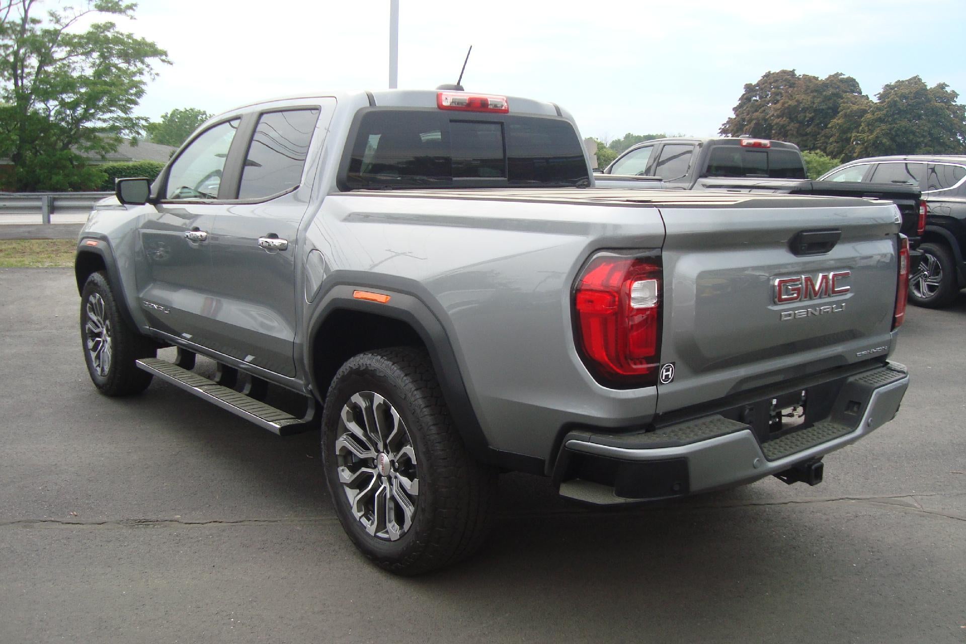 2024 GMC Canyon 4WD Denali