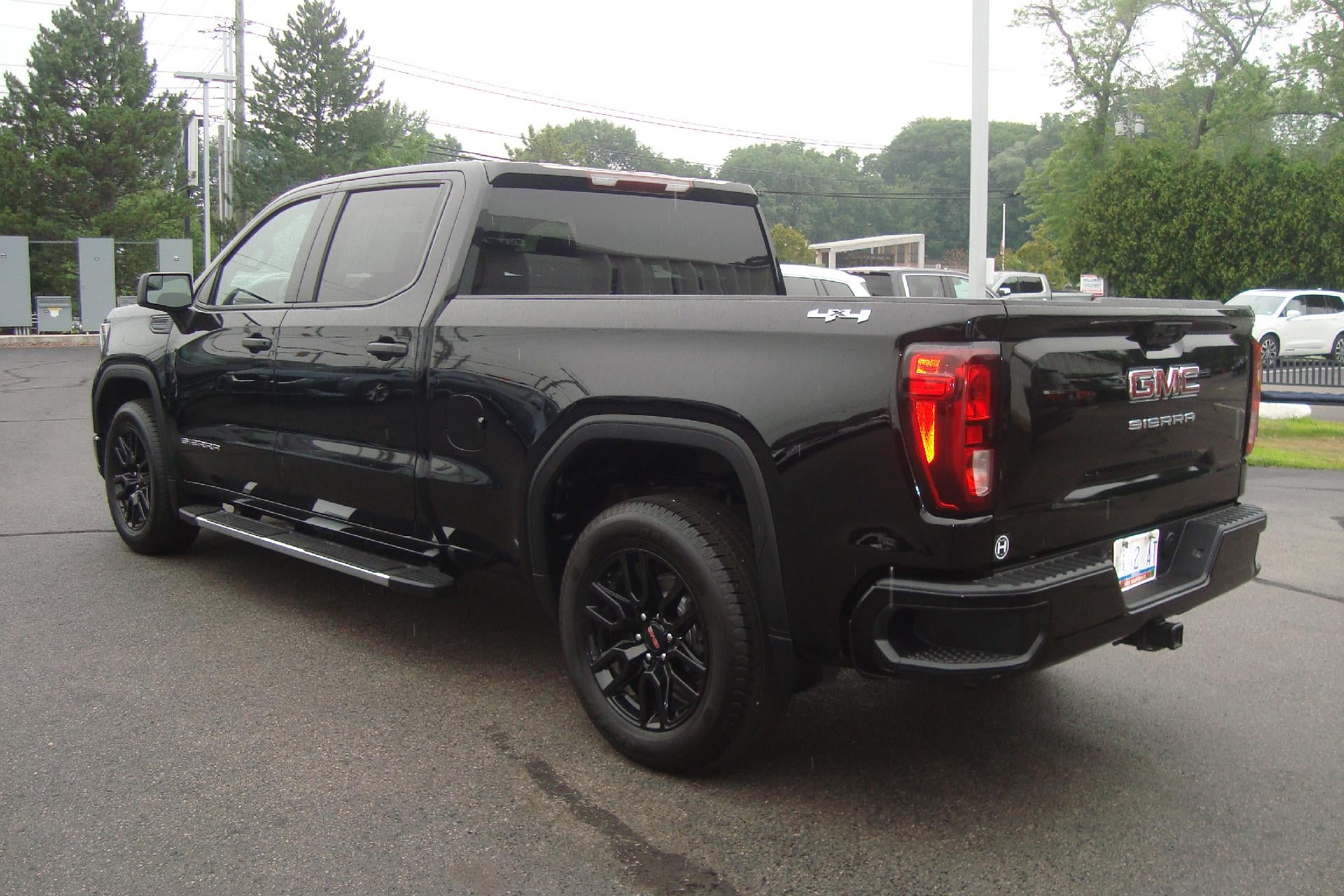 2024 GMC Sierra 1500 Pro
