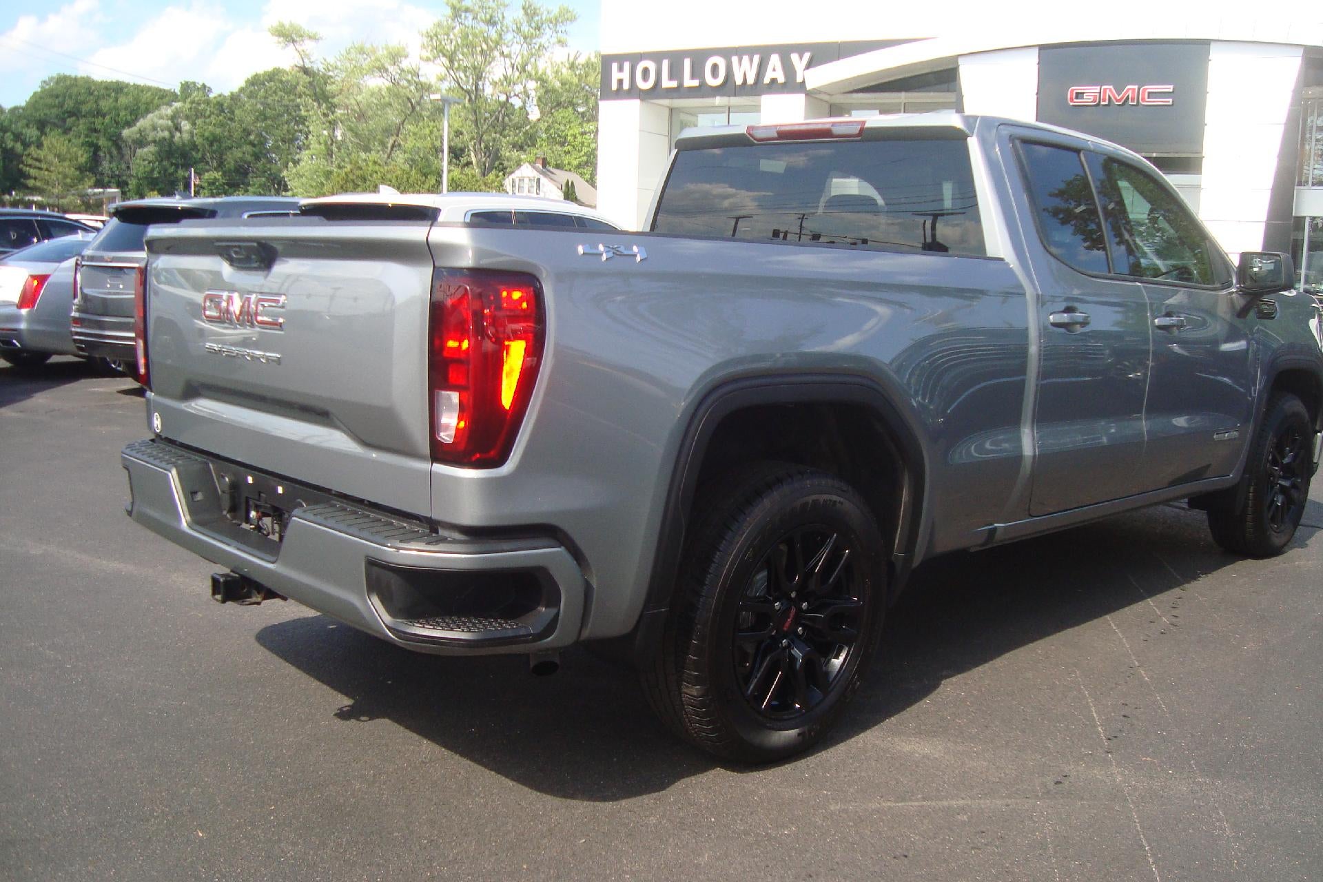 2023 GMC Sierra 1500 Elevation