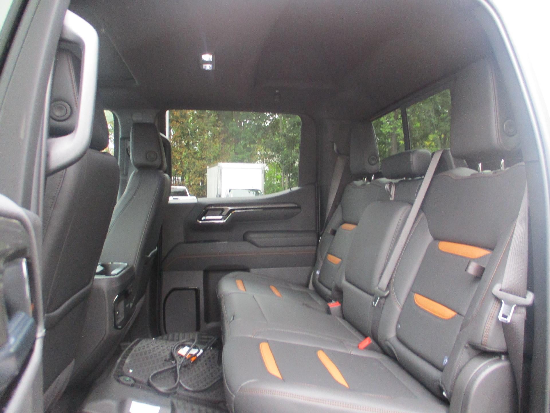 2026 GMC Sierra 1500 AT4 - Photo 13
