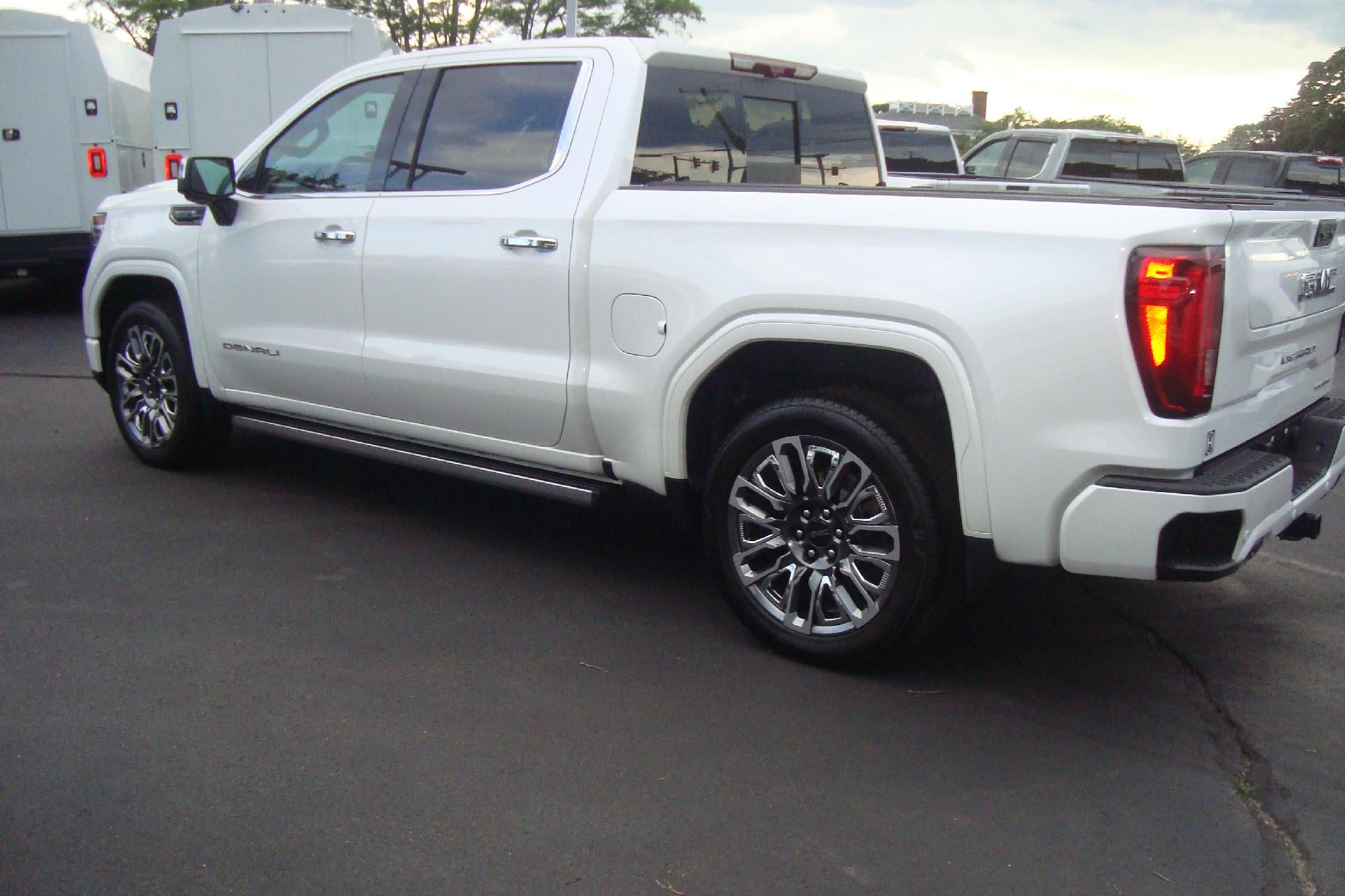 2024 GMC Sierra 1500 Denali Ultimate
