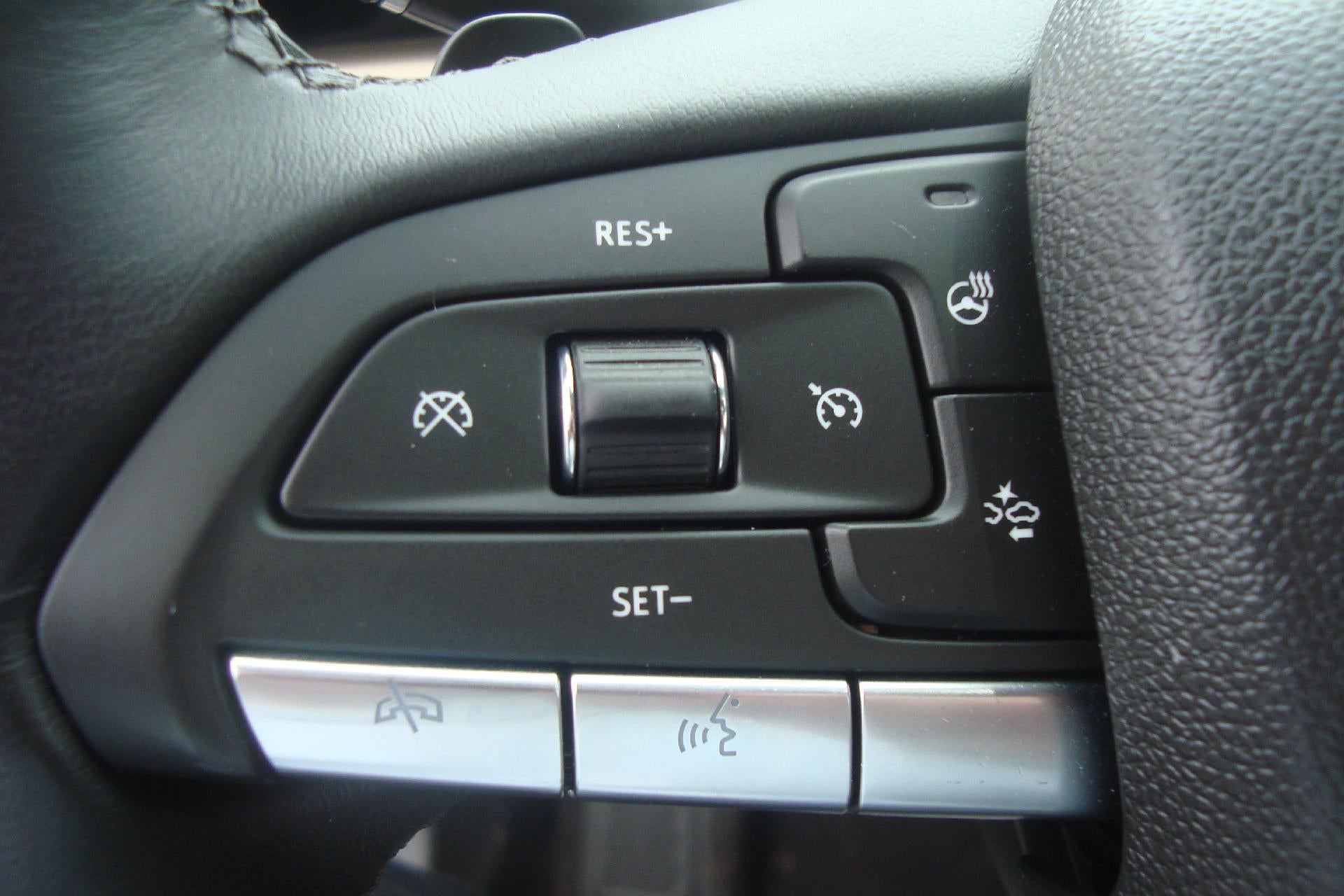 2024 Cadillac XT4 FWD Luxury