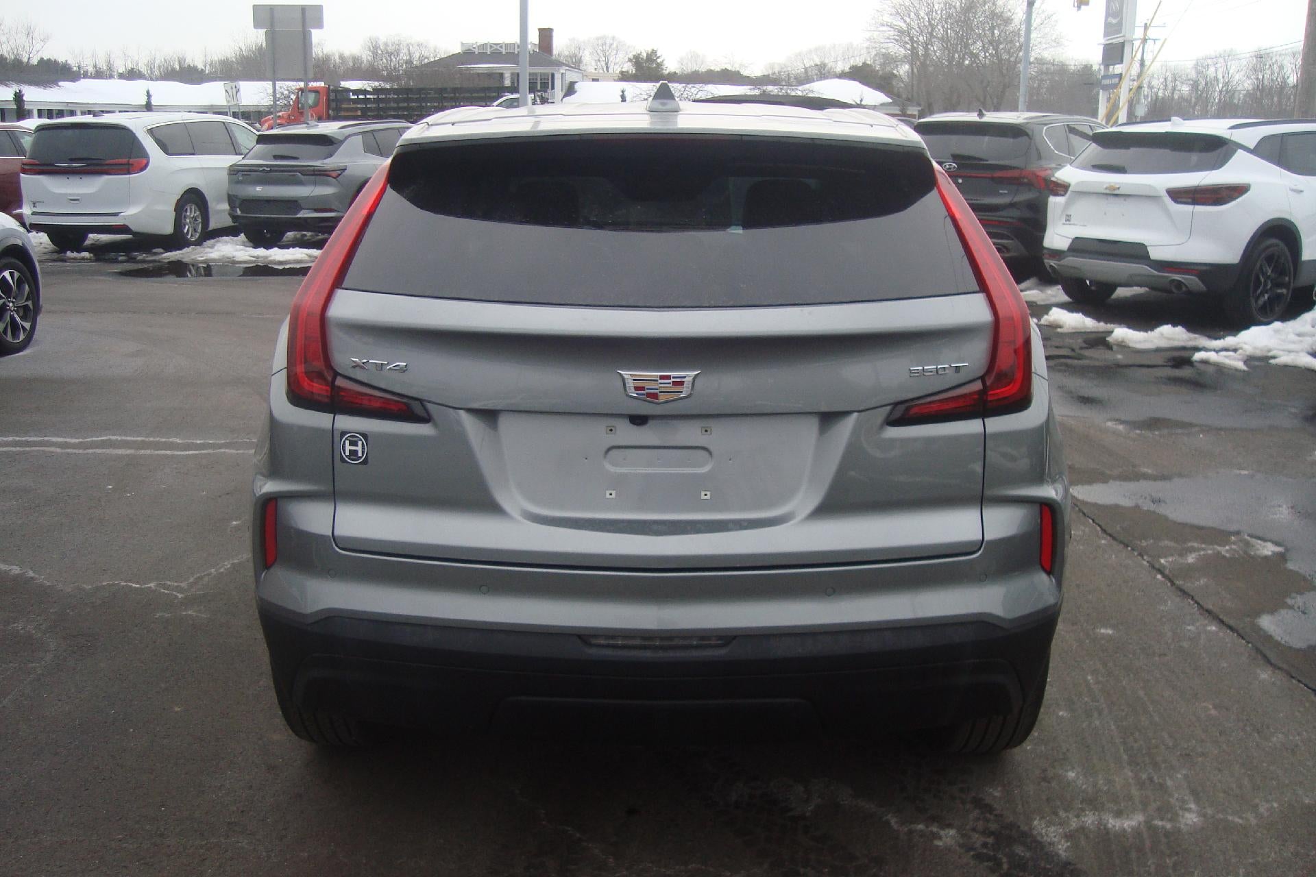 2024 Cadillac XT4 FWD Luxury
