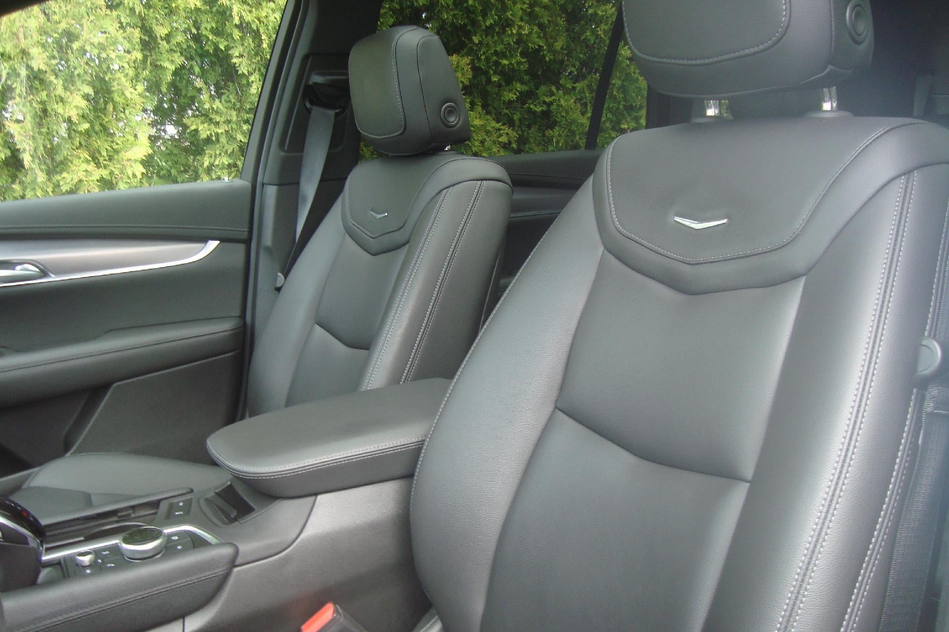 2023 Cadillac XT6 AWD Luxury