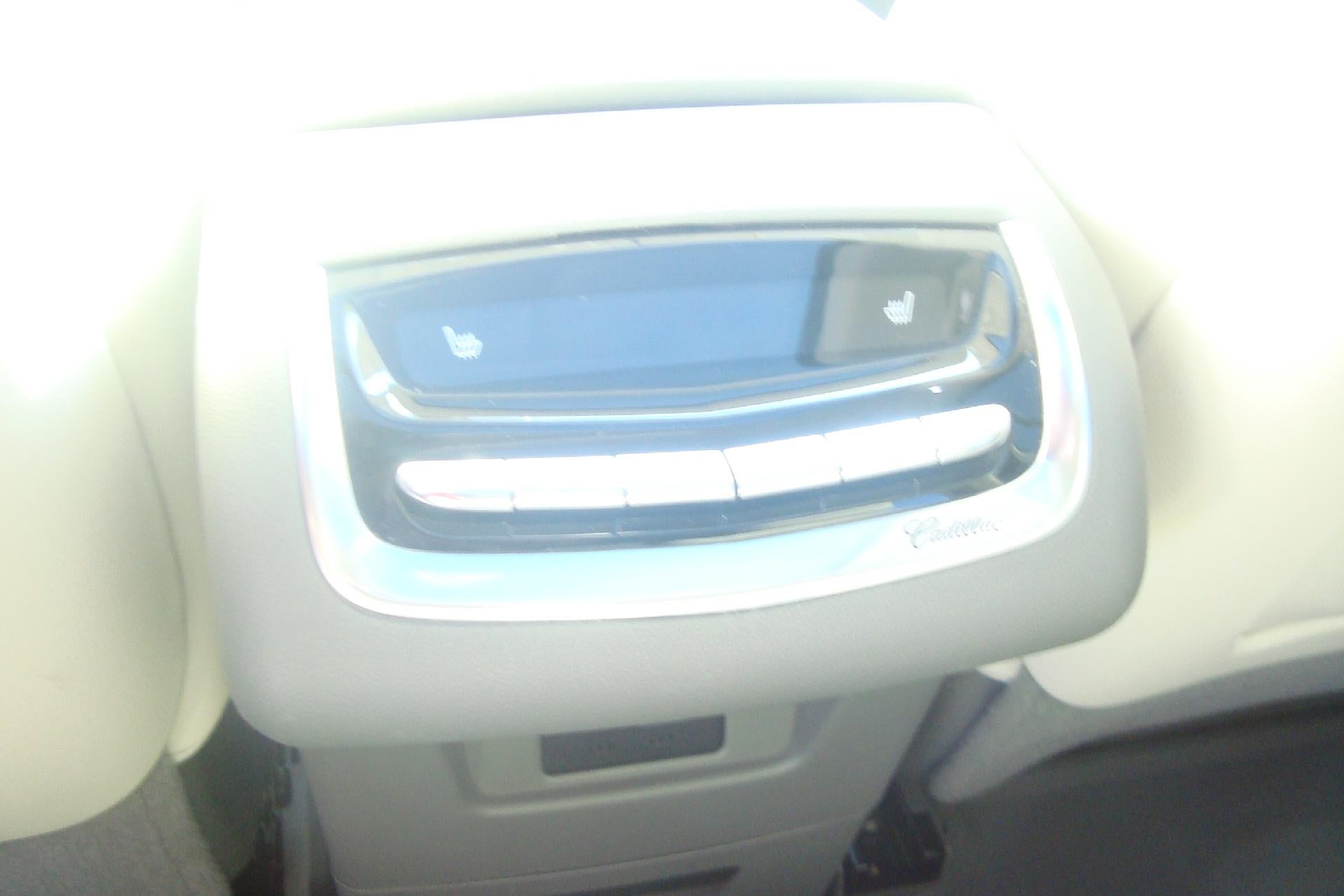 2023 Cadillac XT6 FWD Premium Luxury