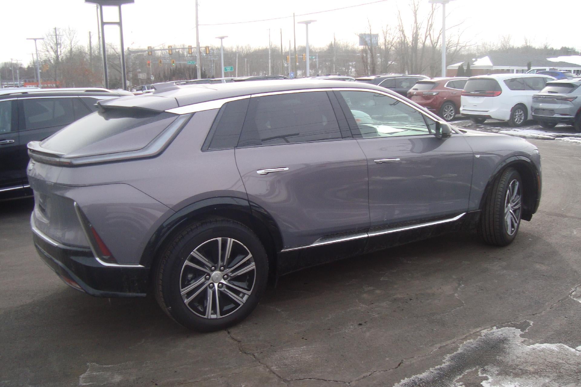 2024 Cadillac LYRIQ Luxury