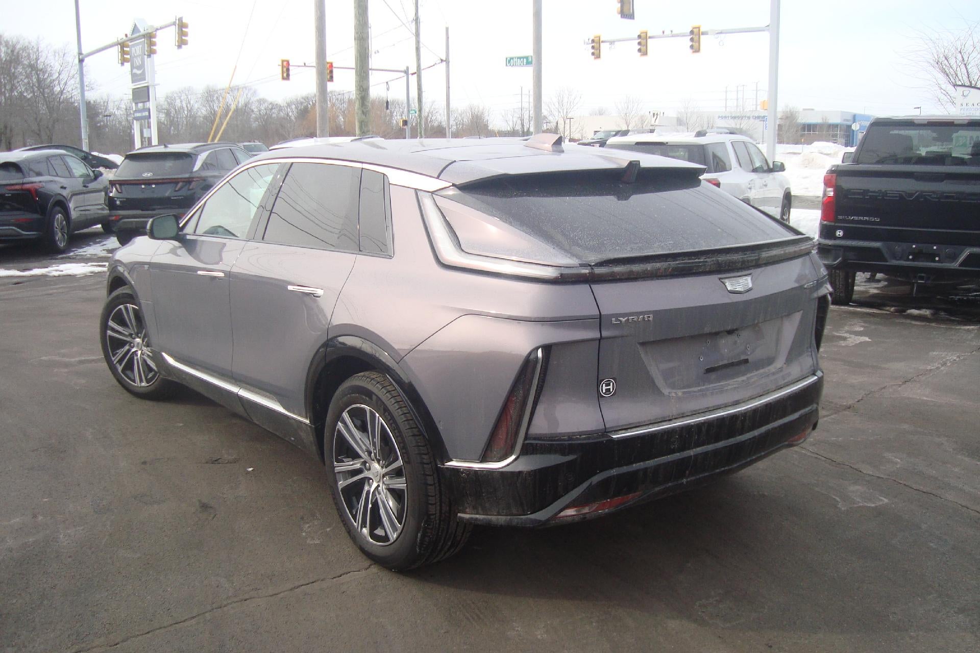 2024 Cadillac LYRIQ Luxury