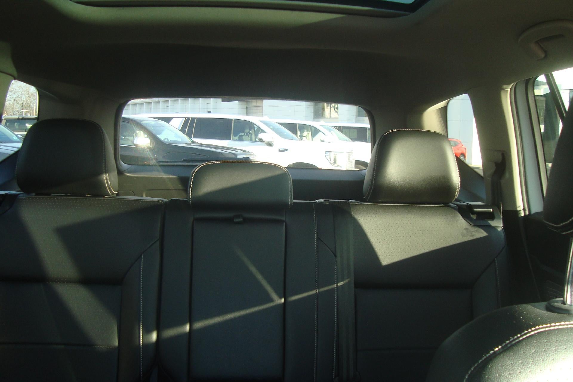 2022 Volkswagen Atlas 2.0T SE w/Technology