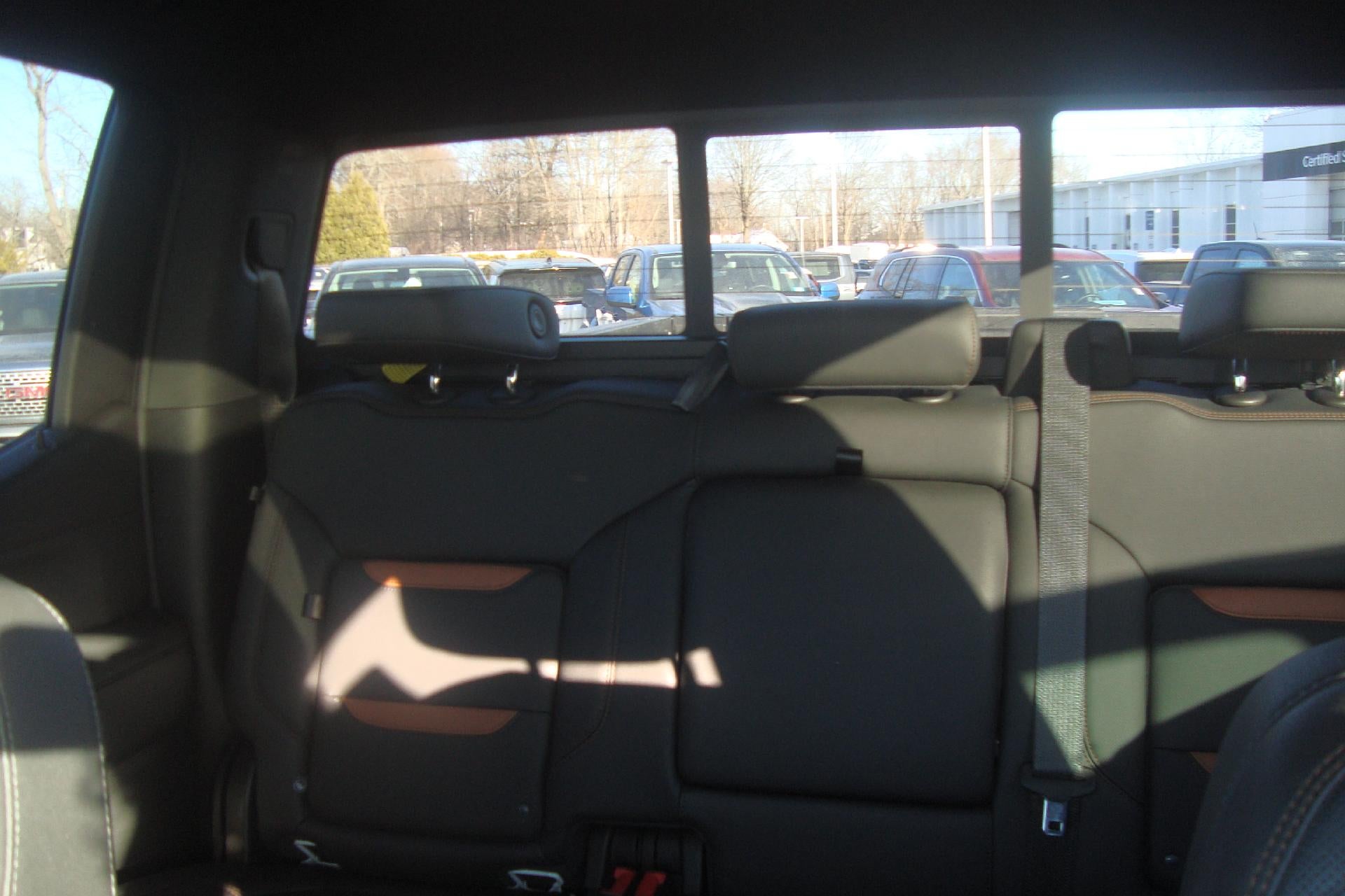 2022 GMC Sierra 1500 Limited AT4