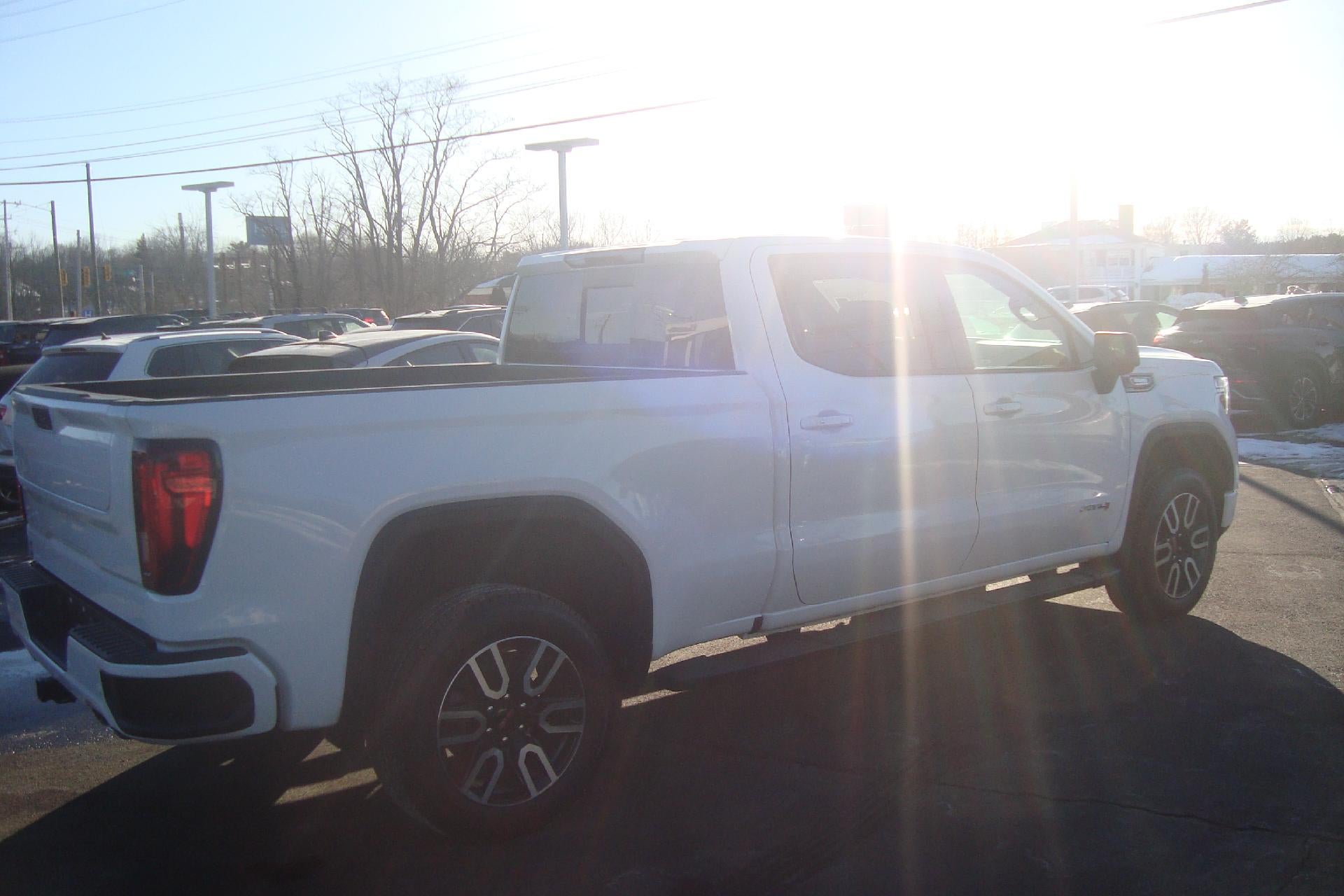 2022 GMC Sierra 1500 Limited AT4