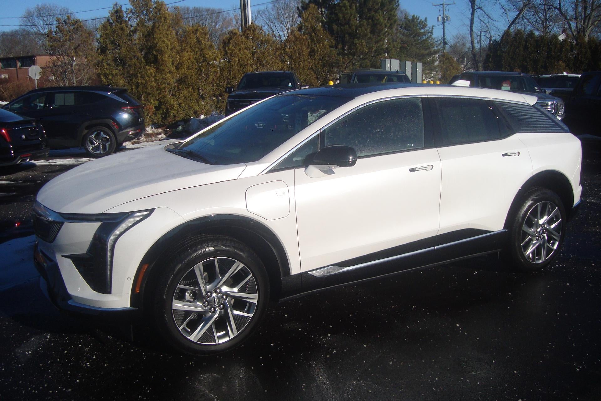 2025 Cadillac OPTIQ Luxury