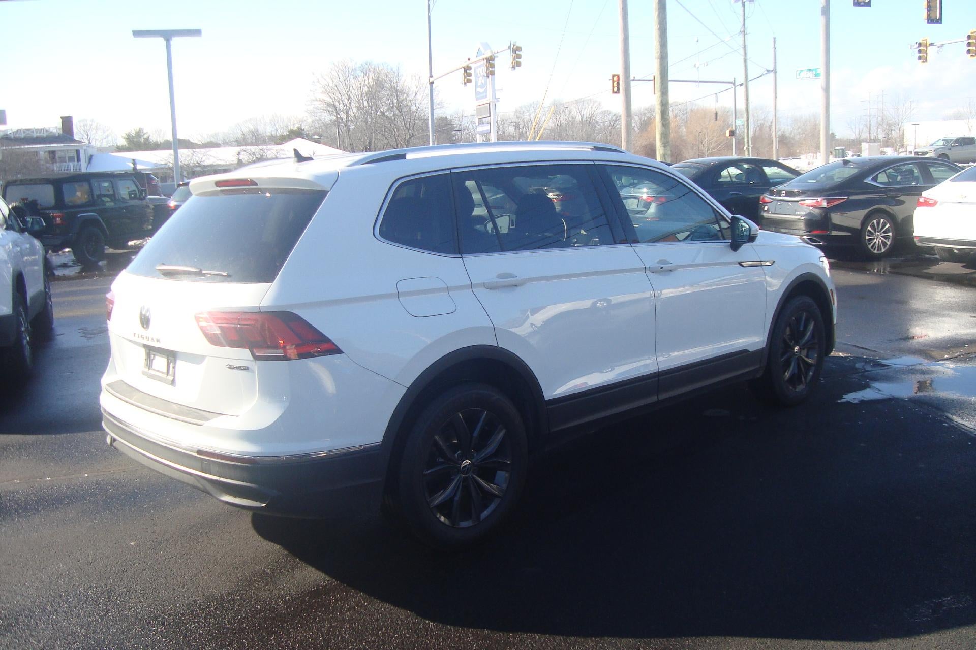 2024 Volkswagen Tiguan SE