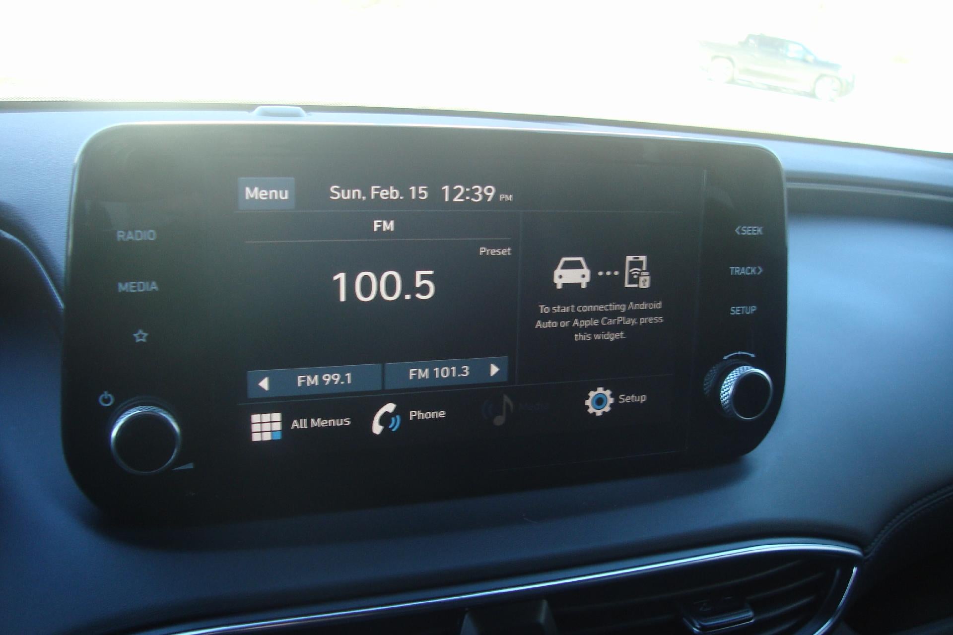 2023 Hyundai Santa Fe SE