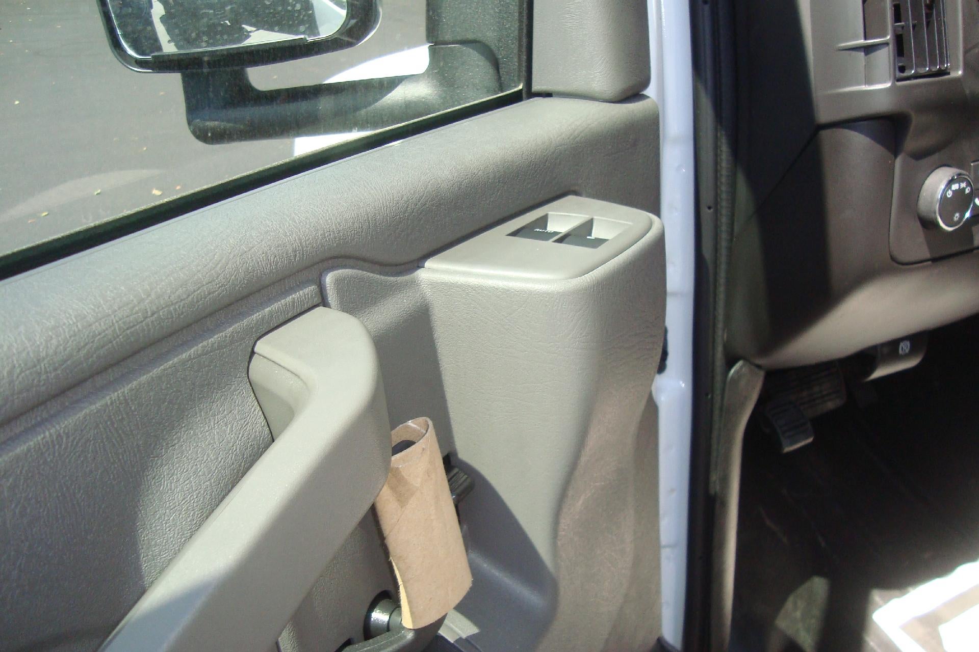 2025 GMC Savana Cutaway 3500 Base