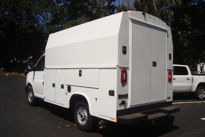 2025 GMC Savana Cutaway 3500 Base