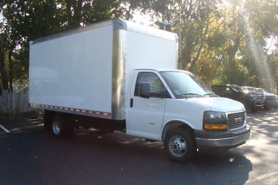 2025 GMC Savana Cutaway 3500 Base