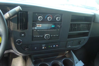 2025 GMC Savana Cutaway 3500 Base